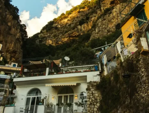 Kleurrijke huizen van Positano aan de Amalfikust